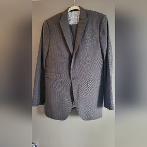 Banana Republic Marzotto Wool Brown Stripe Suit (Jacket 38S/Pants 29/28)
